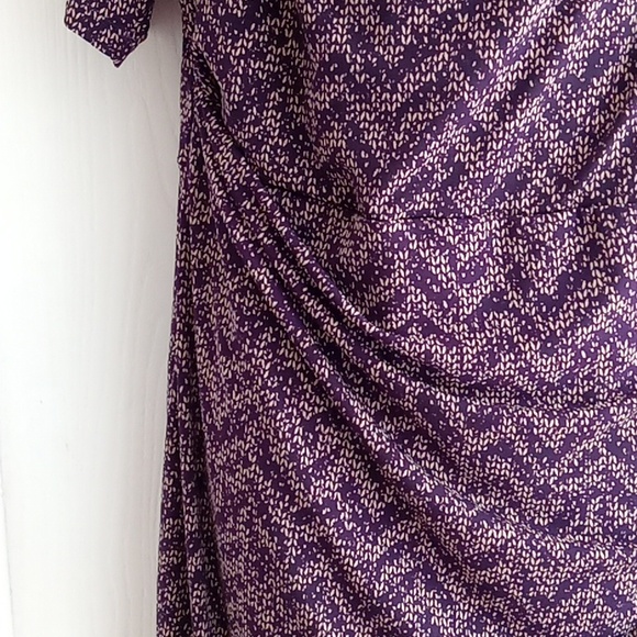 Laura Plus | Purple & Cream Chevron Patterned Dress - Picture 4 of 10